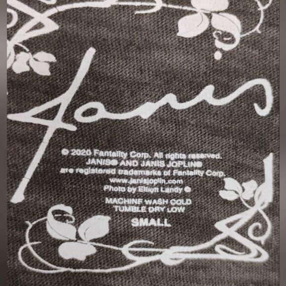 Janis Joplin Top Oversized Size Small Gray with White Iron on Graphics - Picture 3 of 10